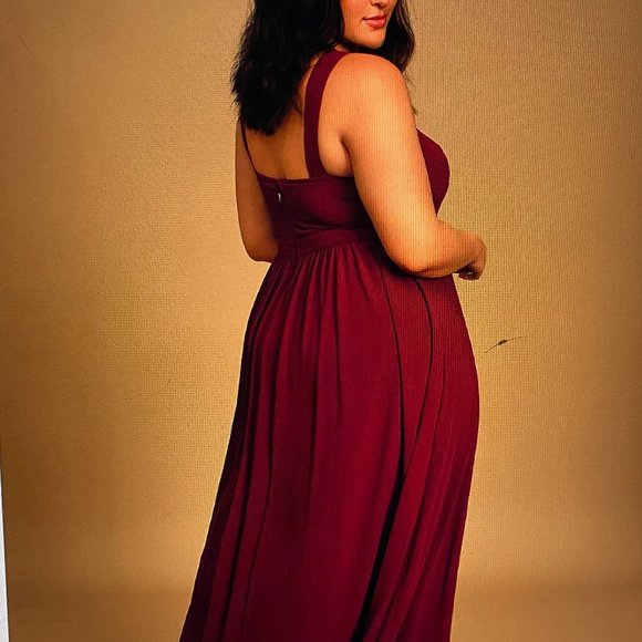 Air of Romance Burgundy Maxi Dress - Picture 3 of 3